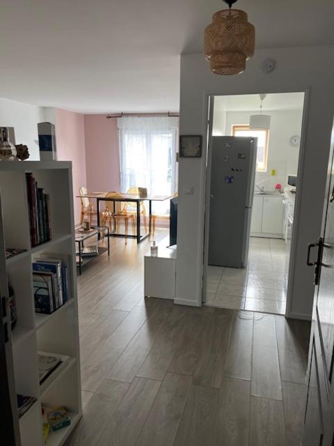 Apartamento Les Jardins De Magny. Exterior foto